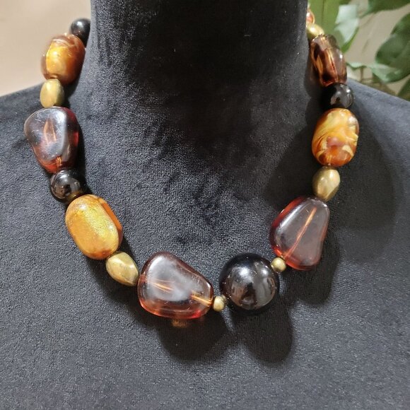 New York Womens Fashion Chunky Faux Baltic Amber Beaded Necklace with Lobster… - Picture 1 of 7